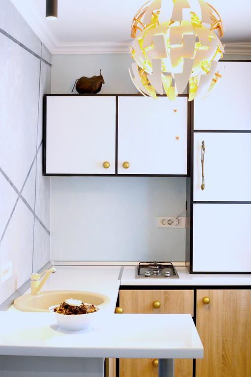 Soho Apartment Near Ceronav Galaţi Екстериор снимка