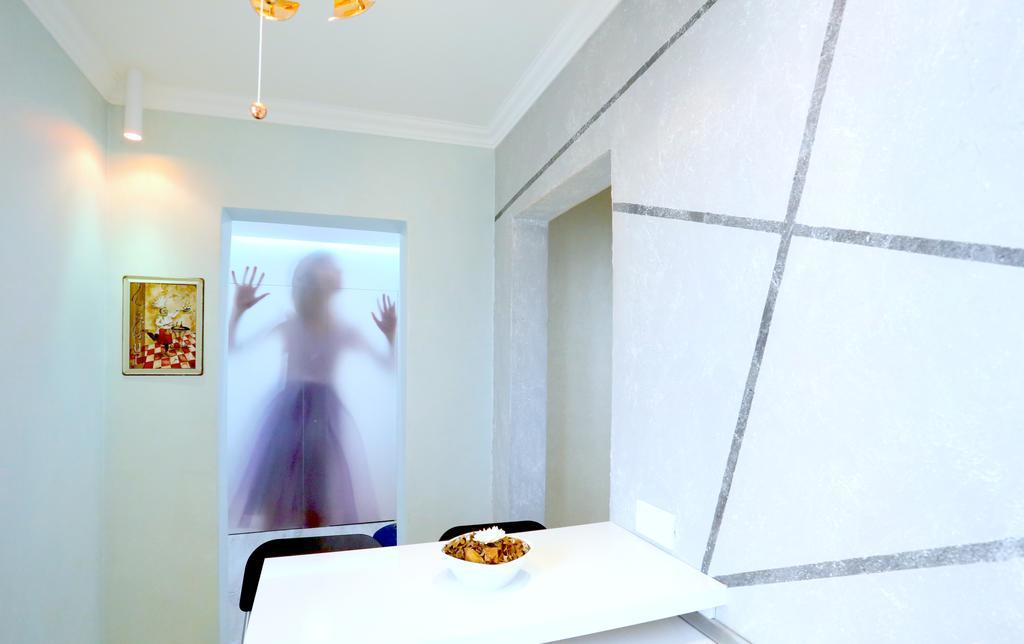 Soho Apartment Near Ceronav Galaţi Екстериор снимка