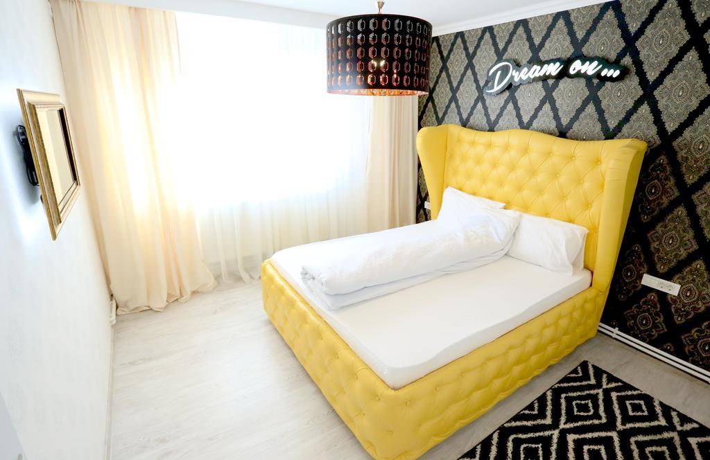 Soho Apartment Near Ceronav Galaţi Стая снимка