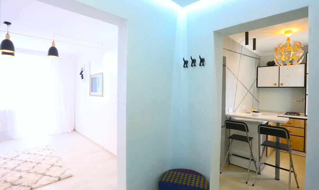 Soho Apartment Near Ceronav Galaţi Екстериор снимка