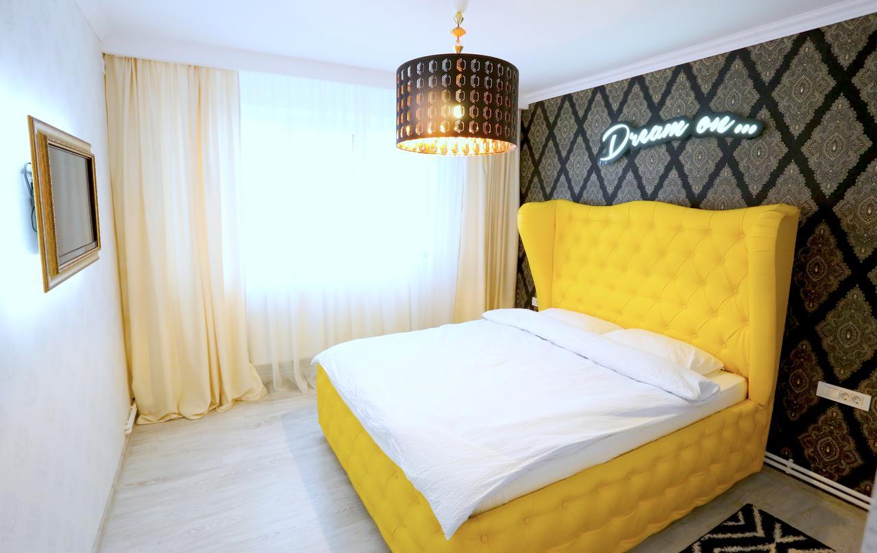 Soho Apartment Near Ceronav Galaţi Екстериор снимка